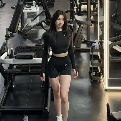 蒋俊远